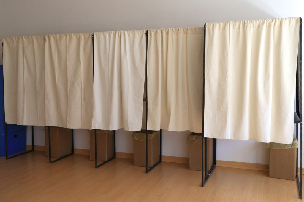 Cabina elettorale: caratteristiche, normative e accessibilità 